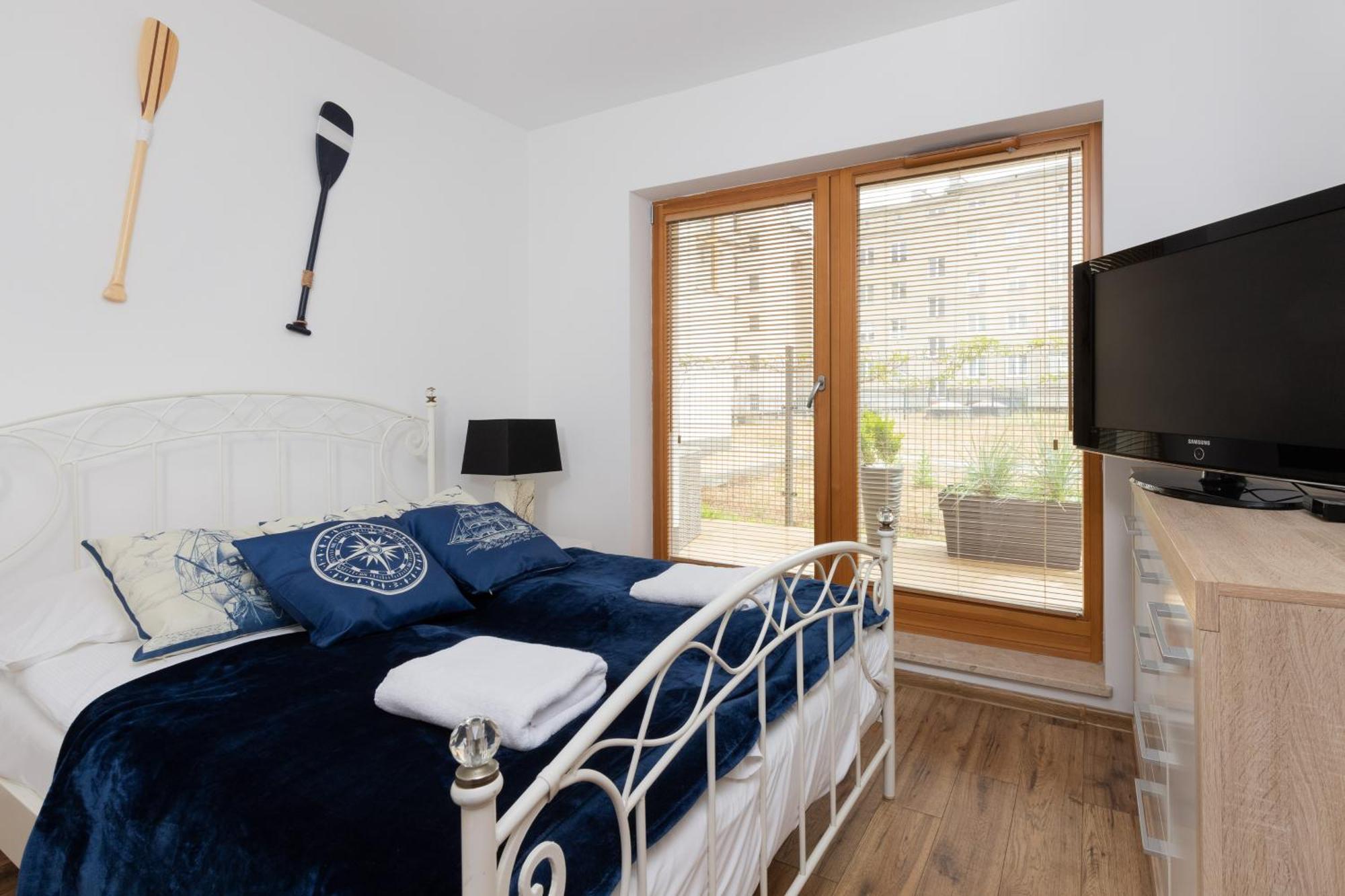 Batorego 7 Apartament With Terrace & Parking Downtown Gdynia By Renters מראה חיצוני תמונה