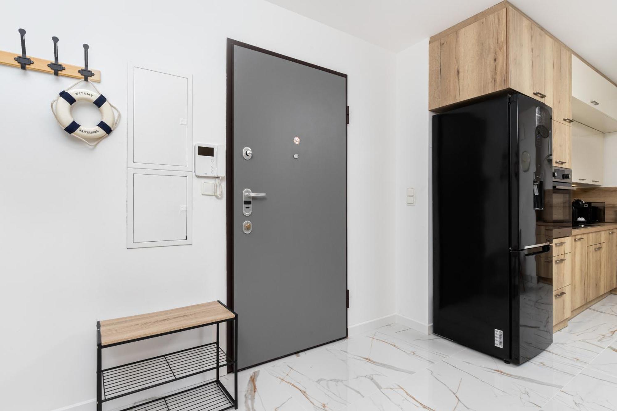 Batorego 7 Apartament With Terrace & Parking Downtown Gdynia By Renters מראה חיצוני תמונה