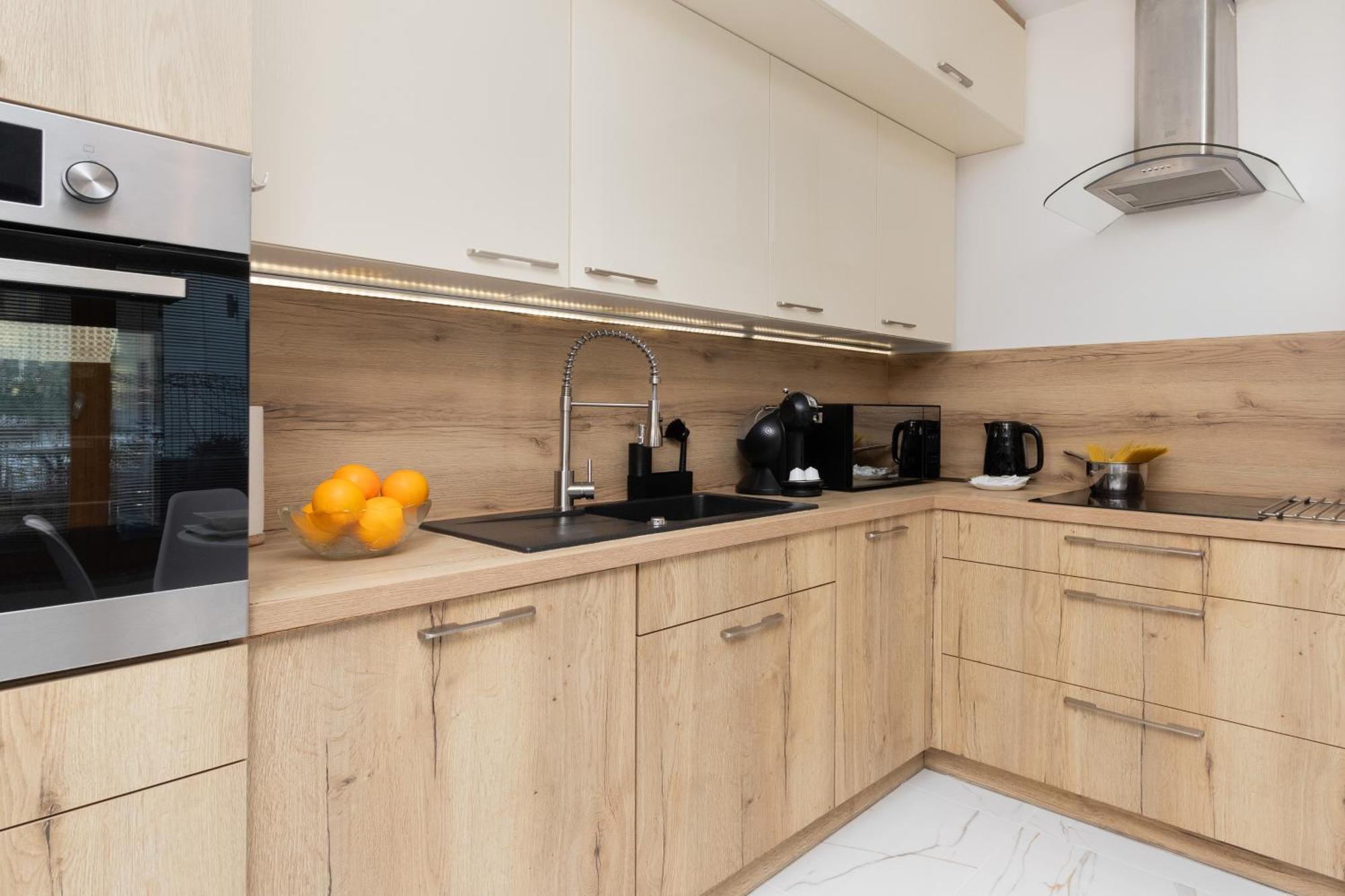 Batorego 7 Apartament With Terrace & Parking Downtown Gdynia By Renters מראה חיצוני תמונה