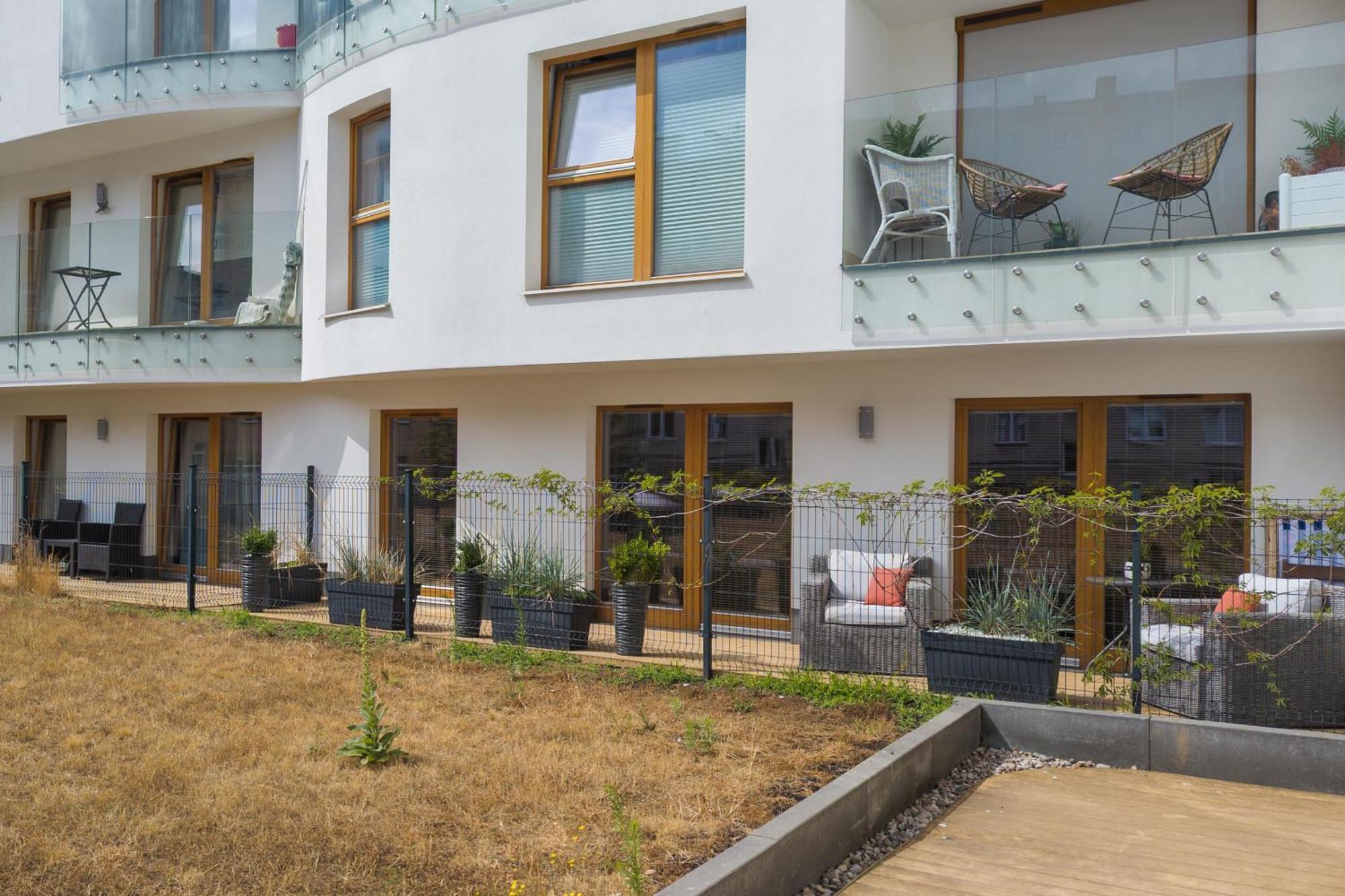 Batorego 7 Apartament With Terrace & Parking Downtown Gdynia By Renters מראה חיצוני תמונה